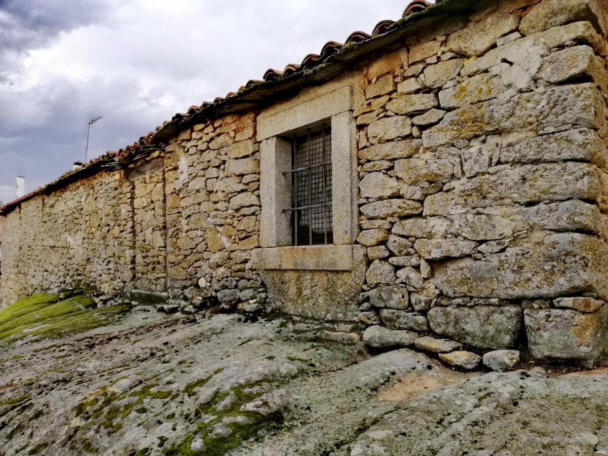 Hotel Rural Lajafriz Fornillos de Aliste Exterior foto